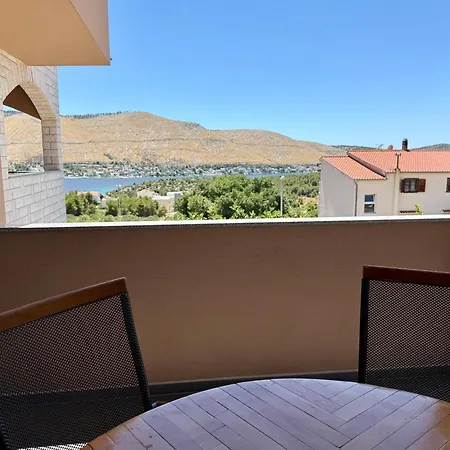 Josi דירה Grebaštica