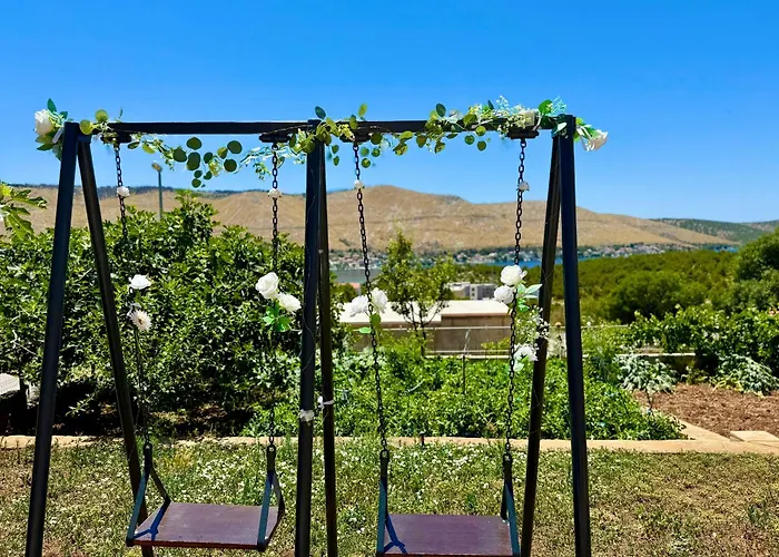 Josi Apartman Grebastica